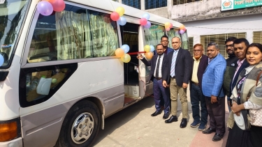 কম্পিউটার গাড়ি’তে প্রযুক্তি প্রশিক্ষণ