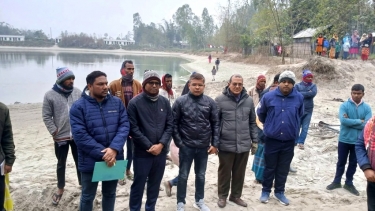 ডিমলায় অবৈধ বালু উত্তোলনে জরিমানা, প্রশাসনের কঠোর বার্তা