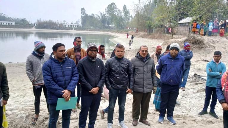 ডিমলায় অবৈধ বালু উত্তোলনে জরিমানা, প্রশাসনের কঠোর বার্তা