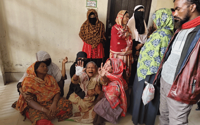 ঝগড়া থামাতে ছুরিকাঘাতে খুন, হত্যাকারীসহ ২ জন আটক