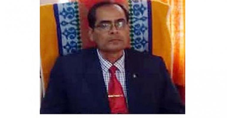 কাঁঠালিয়ায় শ্রেষ্ঠ প্রতিষ্ঠান প্রধান নির্বাচিত হলেন একেএম কামরুজ্জামান