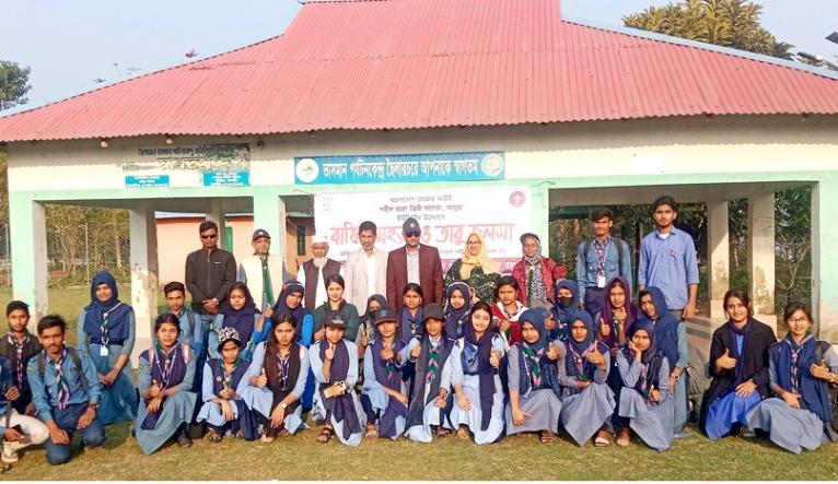 কাঁঠালিয়ায় রোভার স্কাউটসদের বার্ষিক মহড়া