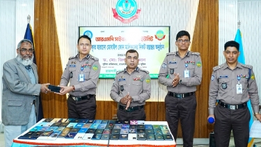 হারানো মোবাইল ফেরত দিলো আরএমপি