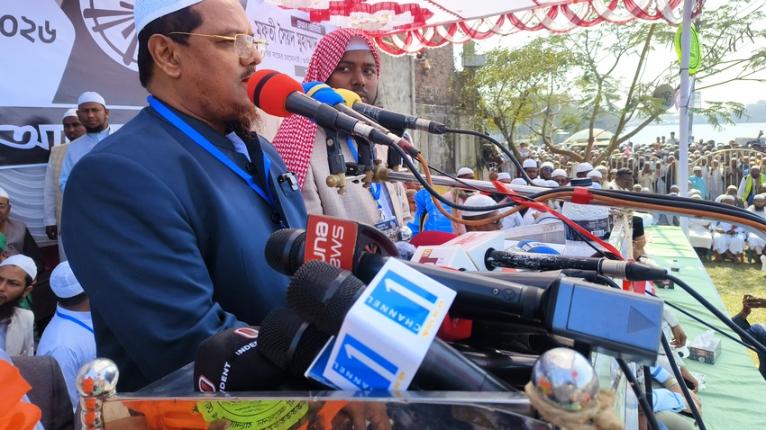 বরগুনা-১ আসনে কেউ ভোট কাটতে আসলে প্রতিহত করা হবে: পীর সাহেব চরমোনাই