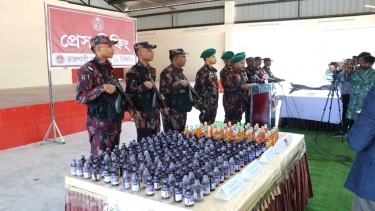 রাজশাহীতে বিপুল পরিমাণ ভারতীয় মাদকদ্রব্য উদ্ধার