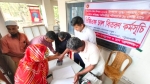 কুয়াকাটা পৌরসভায় ৩৫০০ পরিবারের মাঝে ভিজিএফ চাল বিতরণ