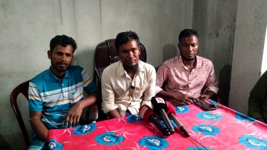 লালমোহনে তরমুজ চাষিদের থেকে ১৫ লাখ টাকা হাতিয়ে নেওয়ার অভিযোগ