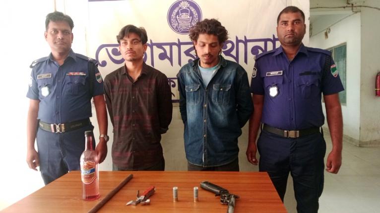 ভেড়ামারায় ডাকাতির প্রস্তুতি কালে অস্ত্র গুলিসহ ৩ ডাকাত আটক