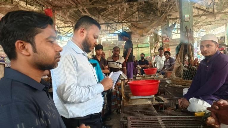 ভেড়ামারা উপজেলা প্রশাসনের বাজার মনিটরিং, জরিমানা আদায়