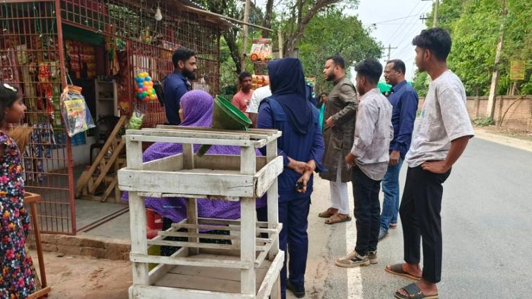 ভেড়ামারায় নির্ধারিত মূল্যের চেয়ে বেশি দামে পেট্রোল বিক্রির অপরাধে অর্থদণ্ড