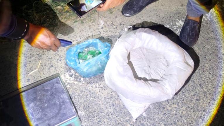 গোদাগাড়ীতে ৮ কেজি গান পাউডার উদ্ধার