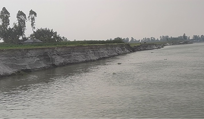 তিস্তার চরের ভাঙ্গা গড়ায় কপাল ভাঙ্গে চরবাসির