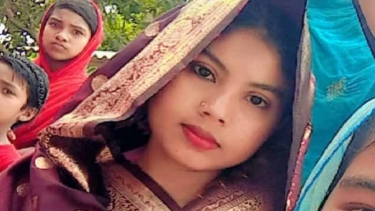 কয়রায় সড়ক দুর্ঘটনায় নববধুসহ ১২ জন নিহত