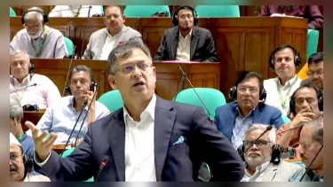সংবিধান কখনো ‘সংস্কার’ হয় না, বরং এটি রহিত, স্থগিত বা ‘সংশোধন’ হয়: স্বরাষ্ট্রমন্ত্রী
