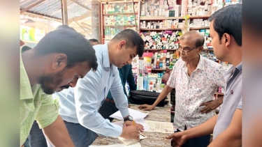 কলাপাড়ায় চার ঔষধের দোকানে ৫৫ হাজার টাকা অর্থদণ্ড