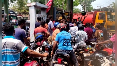 পিরোজপুরে চালু হলো ‘স্মার্ট ফুয়েল’ অ্যাপ, প্রতি বাইকার পাবেন ৫০০ টাকার তেল