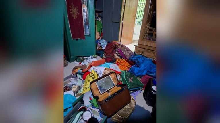 দোহারে আবারও গ্রীল কেটে ডাকাতি,  ৪৫ ভরি স্বর্ণালংকার ও নগদ টাকা লুট