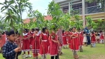 শিশু শিক্ষার্থীদের মাঝে গাছের চারা বিতরণ