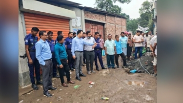 আড়াইহাজরে কারখানা ও ৬০‌ বা‌ড়িতে অবৈধ গ্যাস  অবৈধ গ্যাস সংযোগ বিচ্ছিন্ন, লাখ জরিমানা