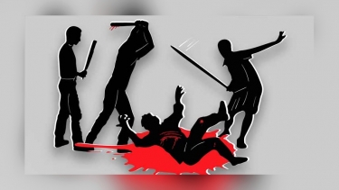 আগৈলঝাড়ায় জ্বালানি তেল না দেওয়ায় পুলিশের উপস্থিতিতে পাম্প ম্যানেজারের ওপর হামলা