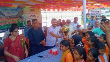 কালীগঞ্জে প্রাথমিক বিদ্যালয় গোল্ডকাপ ফুটবল টুর্নামেন্টের ফাইনাল খেলা