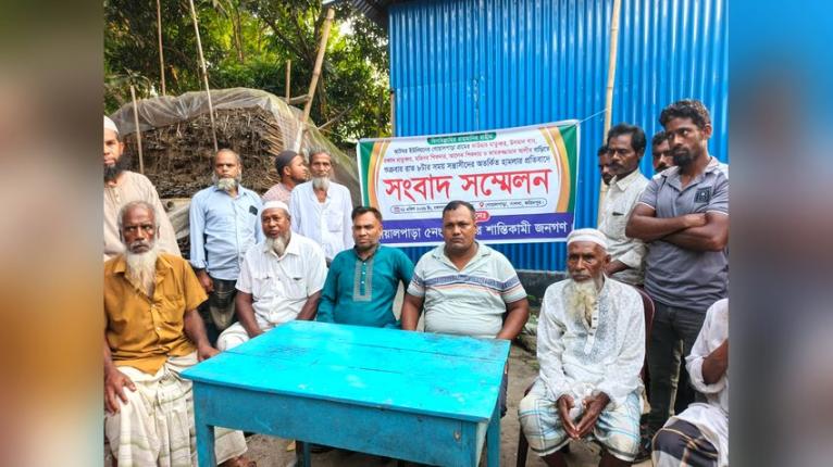 সালথায় রাতের অন্ধকারে সংঘবদ্ধ হামলার অভিযোগ