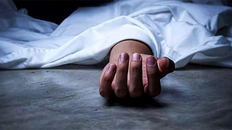 মাঠ থেকে বাড়ি ফেরার পথে বজ্রপাতে প্রাণ গেল কৃষকের