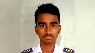 প্রধান শিক্ষিকার উদাসীনতায় এসএসসি পরীক্ষায় চতুর্থ বিষয়ে অংশ নিতে পারেনি সিয়াম