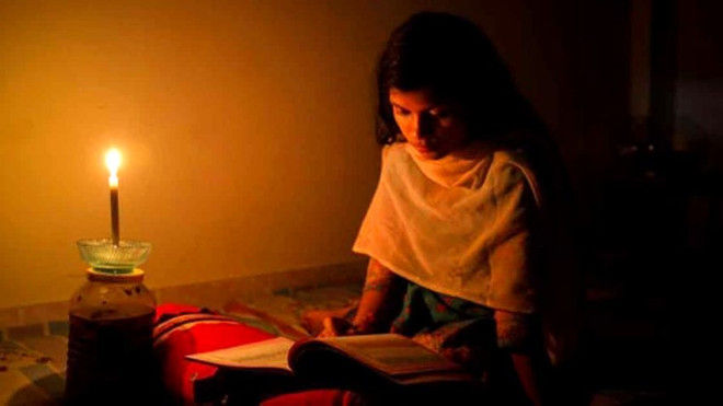 আলফাডাঙ্গায় ৩৬ ঘন্টা বিদ্যুৎহীন
