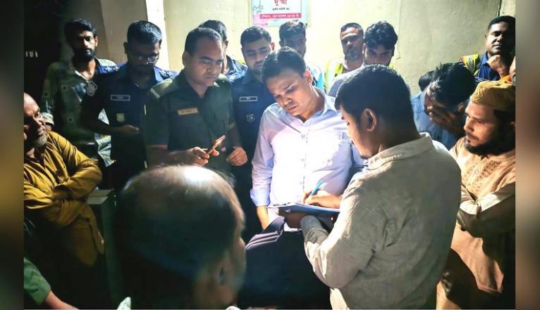 বাসায় অবৈধভাবে মজুত রাখা পেট্রোল থেকে অগ্নিকাণ্ড, ব্যবসায়িকে কারাদণ্ড