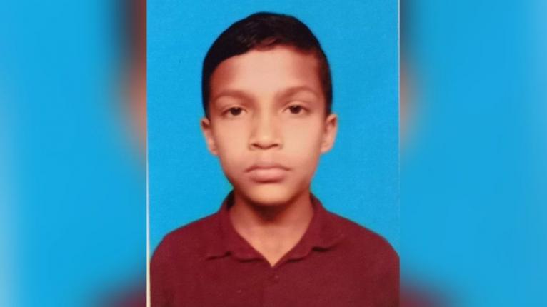 কাঁঠালিয়ায় পাঁচ দিন ধরে নিখোঁজ সপ্তম শ্রেণীর শিক্ষার্থী,অপহরণ সন্দেহে আটক ৩