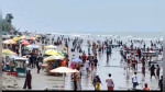 ঈদের ছুটিতে কুয়াকাটায় পর্যটকের ঢল, উৎসবমুখর সৈকত
