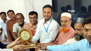 আলফাডাঙ্গায় শিক্ষার্থীদের দুর্নীতিবিরোধী ক্ষুরধার যুক্তি, চ্যাম্পিয়ন আরিফুজ্জামান সরকারি উচ্চ বিদ্যালয়