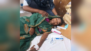 চরফ্যাসনে তুচ্ছ ঘটনাকে কেন্দ্র করে নারীকে মারধর
