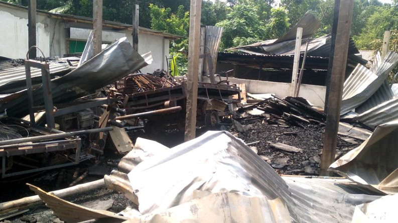 মধুখালীতে ভয়াবহ অগ্নিকাণ্ড ডেকোরেটর ব্যবসা ভস্মীভূত, কোটি টাকার ক্ষতি