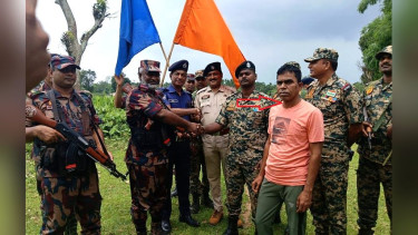 অবৈধ অনুপ্রবেশের ১ বছর পর ভারতীয় নাগরিককে নিজ দেশে ফেরত