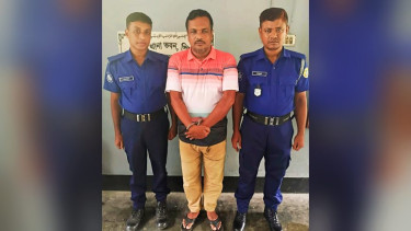 কাউখালীতে আওয়ামী লীগ নেতা গ্রেফতার