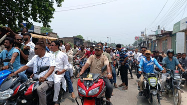 ভেড়ামারায় বিএনপি ও অঙ্গসংগঠনের দেশব্যাপী কর্মসূচির অংশ হিসেবে মোটরসাইকেল শোডাউন