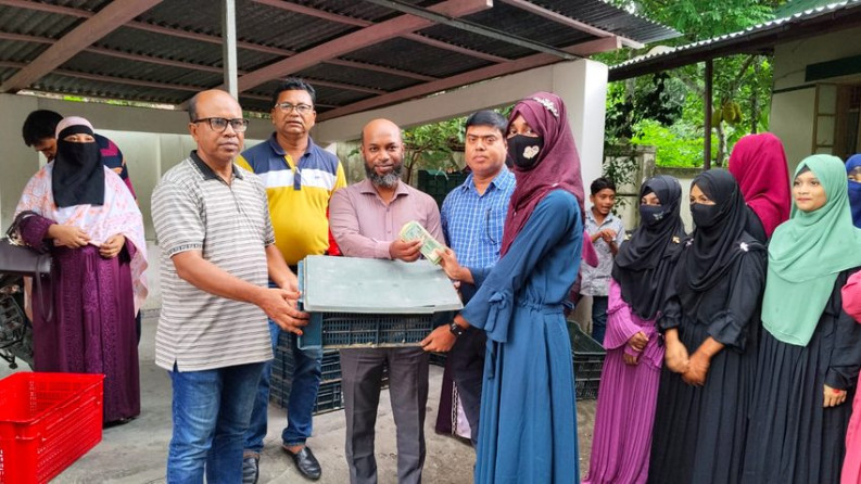 কাউখালীতে ব্র্যাকের উদ্যোগে স্বপ্ন সারথির দলের কিশোরীদের সমাপনী অনুষ্ঠান
