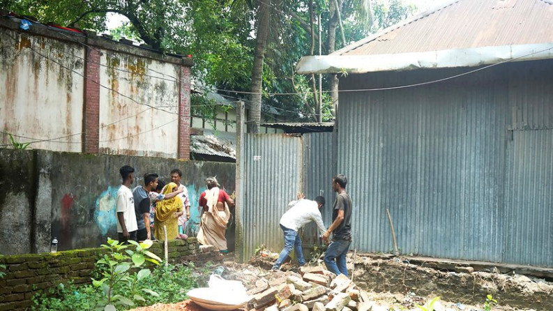 ক্ষমতার দাপটে জমি দখলের চেষ্টা, নিরাপত্তা চাইলো ভুক্তভোগী পরিবার