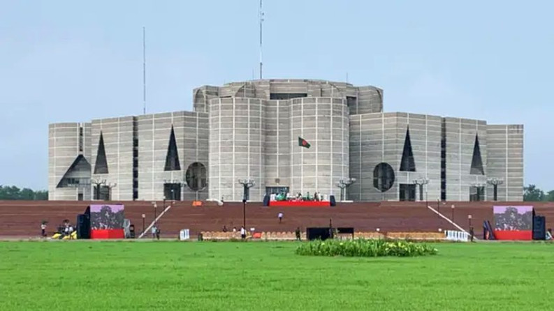 বিরোধী আসনে উন্নয়ন তদারক করবে বিএনপির নারী এমপিরা