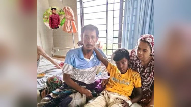 লালমোহনে দুর্ঘটনায় আহত সন্তানের চিকিৎসার সহযোগিতা চাইলো বাবা