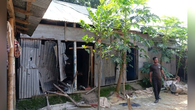 উলিপুরে বাড়ি-ঘর ভাংচুর, লুটপাট নারীসহ আহত ৩