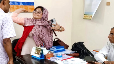 দায়িত্বে ফিরলেন সেই আলোয়া খাতুন হীরা