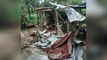 পুঠিয়ায় আদিবাসীর বাড়ি ভাংচুর