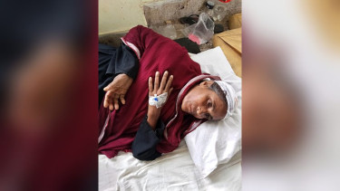 লালমোহনে দেবরের মারধরে ভাবি আহত