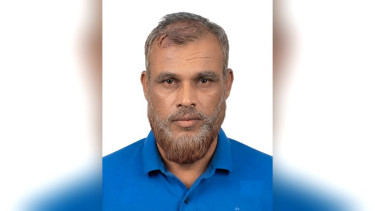 তালতলীতে ডুবে যাওয়া ট্রলার থেকে জেলের লাশ উদ্ধার, এখন নিখোঁজ ১ জন