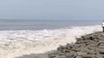 পটুয়াখালীতে মুষলধারে বৃষ্টি, উত্তাল সমুদ্রবন্দরে ৩ নম্বর সতর্ক সংকেত