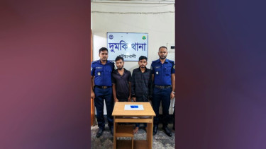 দুমকিতে পুলিশের অভিযানে ৩৭৫ পিস ইয়াবাসহ দুই যুবক আটক